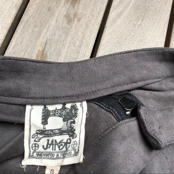 JAASE | Faux Suede Skirt with Black Slanted Zipper - Picture 6 of 6